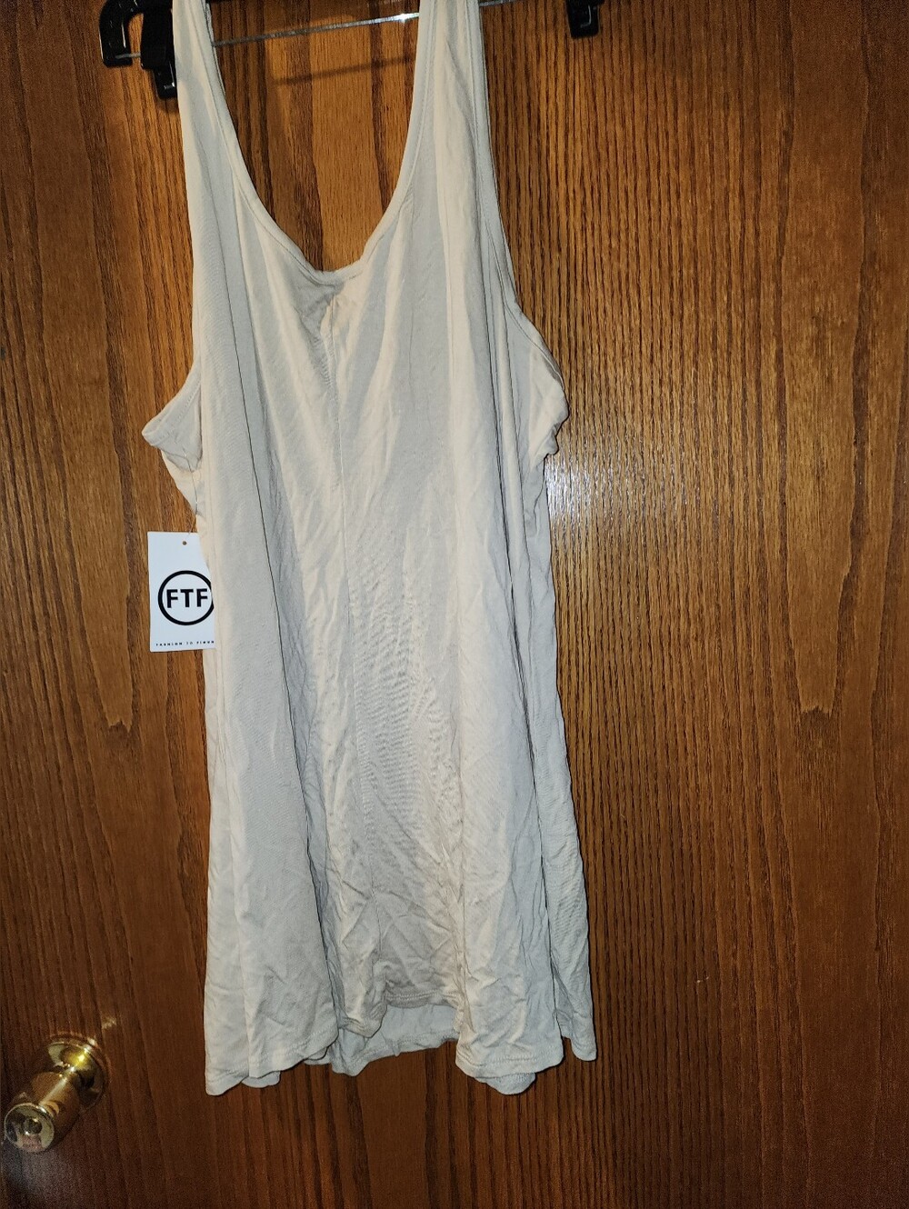 Fashion to Figure Khaki Scoop Neck Layerin Tank Top 2 NWT - Picture 3 of 8